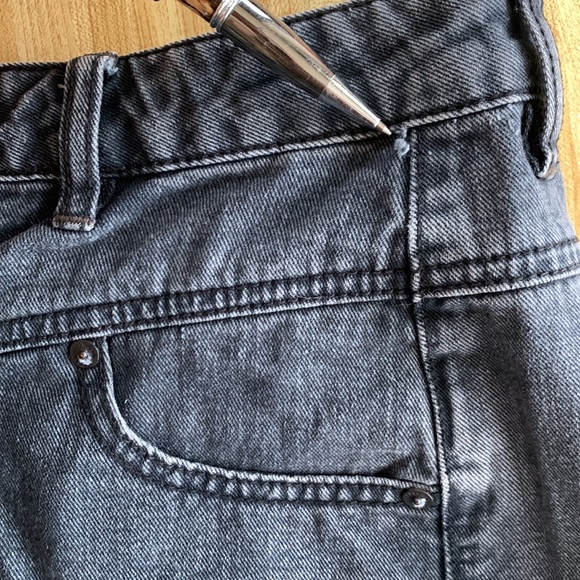 Free People shorts - Picture 3 of 7